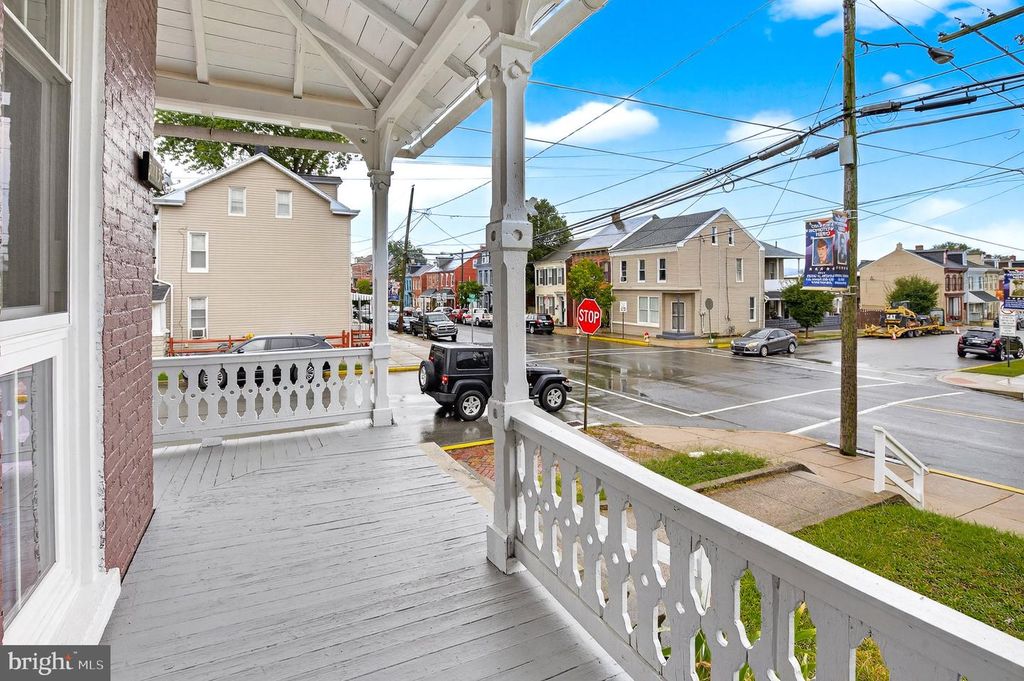 301 N 3RD ST, Columbia, PA 17512