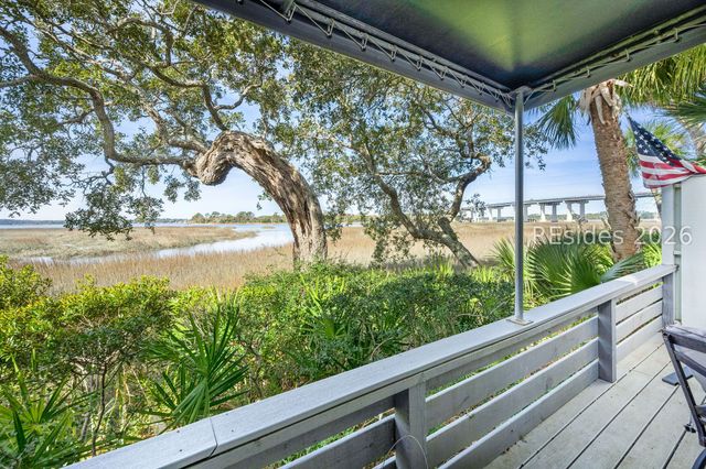 2 William Hilton Pkwy Apt 301, Hilton Head Island, SC 29926