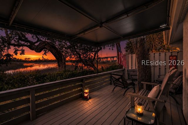 2 William Hilton Pkwy Apt 301, Hilton Head Island, SC 29926