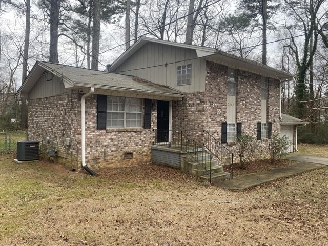 2340 Big Pine Court, Conley, GA 30288
