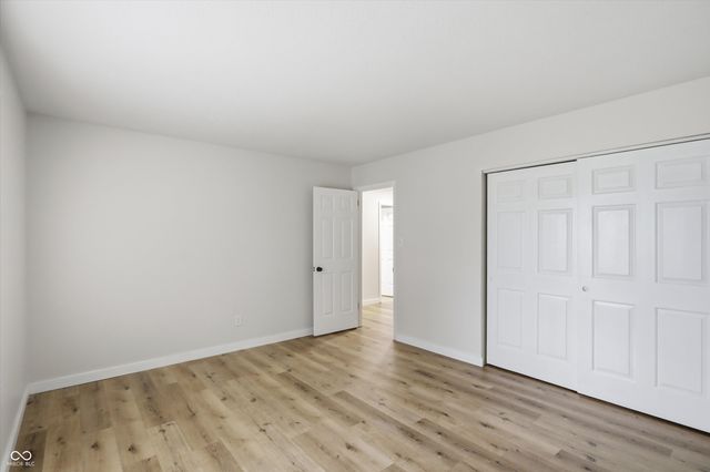 6460 Park Central Way B, Indianapolis, IN 46260