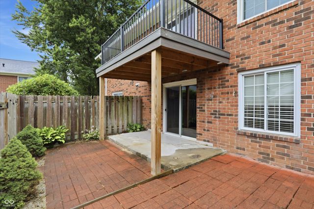 6460 Park Central Way B, Indianapolis, IN 46260
