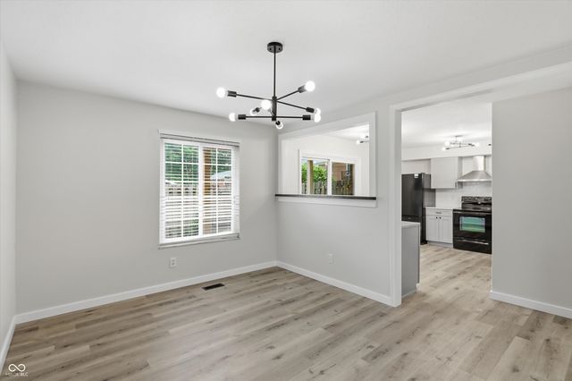 6460 Park Central Way B, Indianapolis, IN 46260