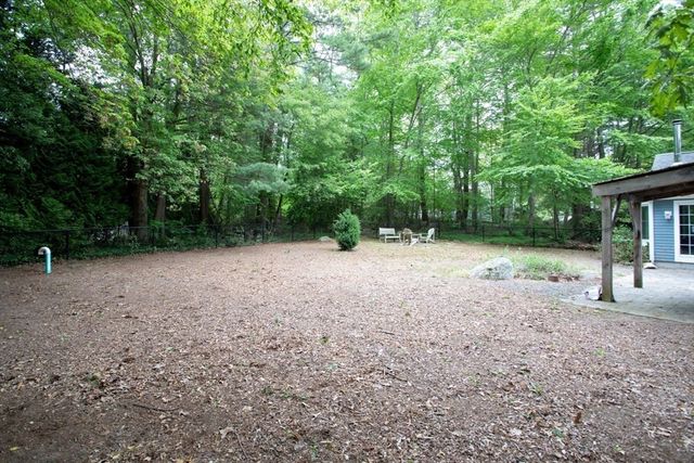 1 Holly Hill Ave, Westport, MA 02790