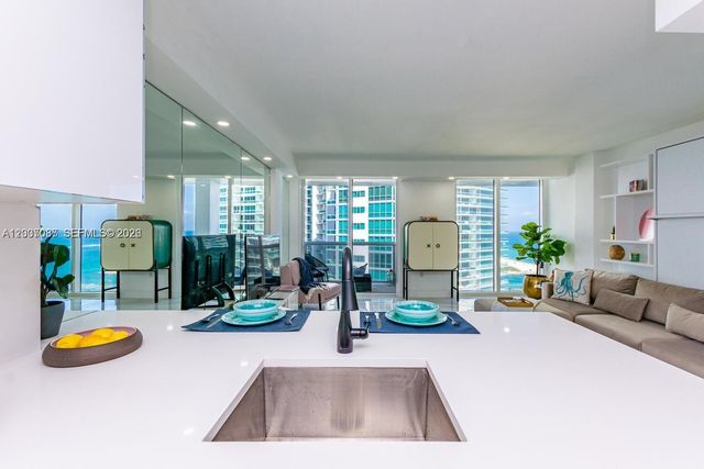 10275 Collins Ave 1404, Bal Harbour, FL 33154