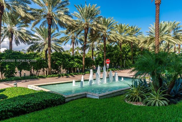 10275 Collins Ave 1404, Bal Harbour, FL 33154