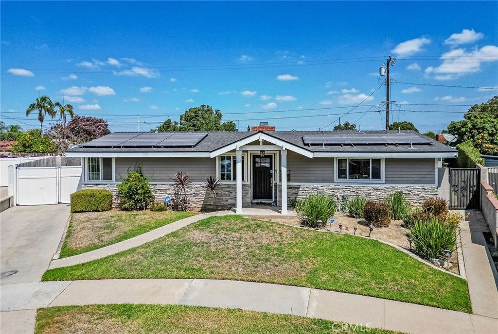 5817 Los Cientos, Buena Park, CA 90620 — exterior