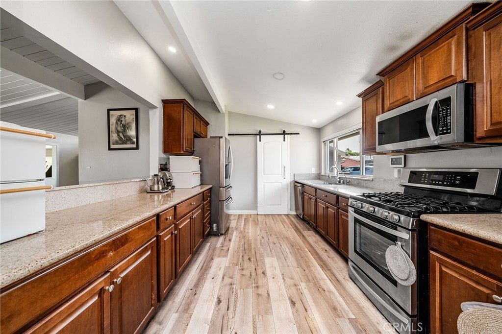5817 Los Cientos, Buena Park, CA 90620 — photo 2