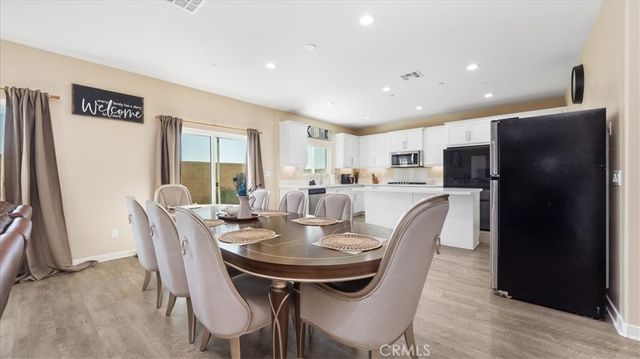 5249 Jarvis Lane, Fontana, CA 92336