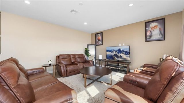 5249 Jarvis Lane, Fontana, CA 92336