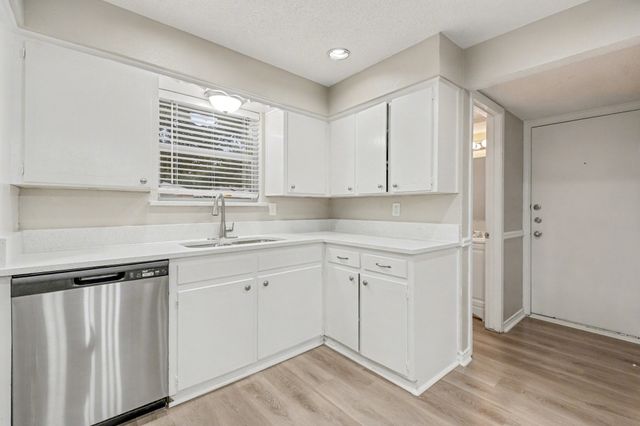 1702 Charleston Drive, Garland, TX 75041