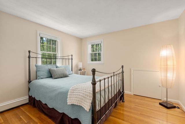 11 Barnet Road, Sudbury, MA 01776