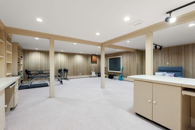 11 Barnet Road, Sudbury, MA 01776