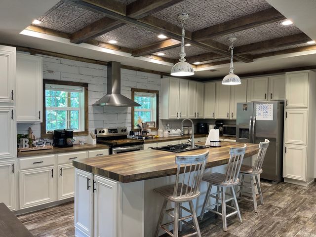 2657 NW James Drive, Wesson, MS 39191