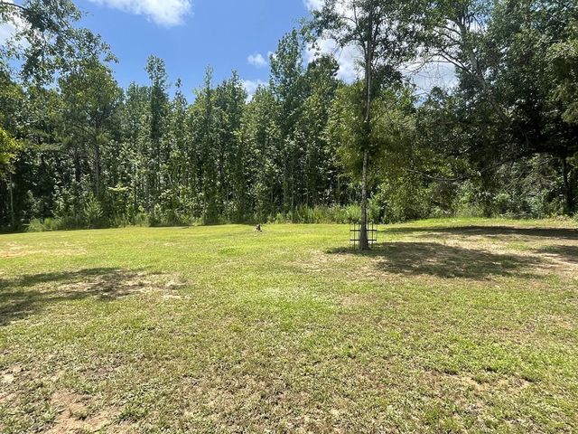 2657 NW James Drive, Wesson, MS 39191