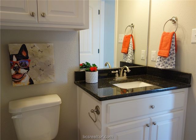 401 North Main Street 306, Bryan, TX 77803