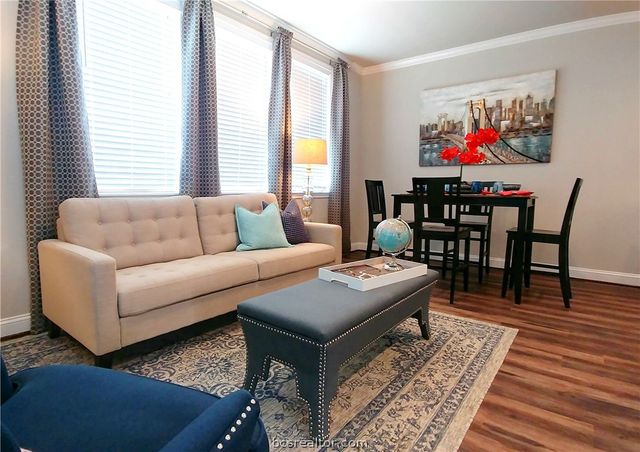 401 North Main Street 306, Bryan, TX 77803