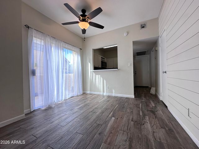 1126 W ELLIOT Road 1061, Chandler, AZ 85224