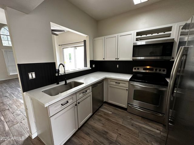 1126 W ELLIOT Road 1061, Chandler, AZ 85224