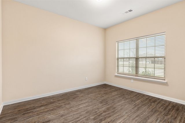 1431 Park Trails Boulevard, Princeton, TX 75407