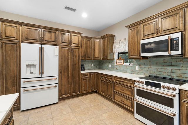 1268 MCGREGOR ROAD, Deland, FL 32720