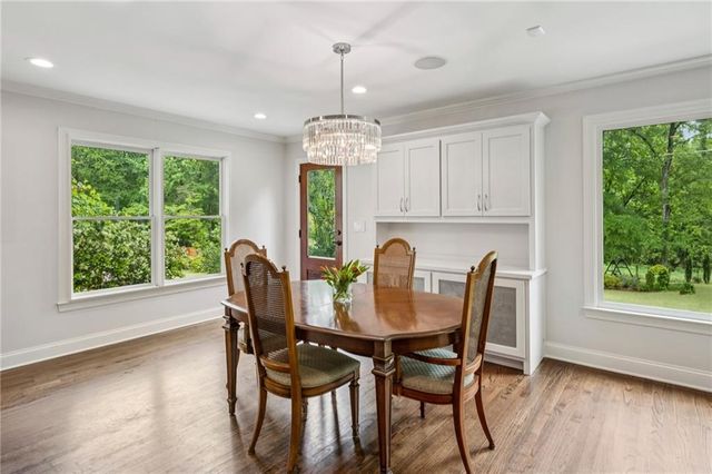 2766 Ridgemore Road NW, Atlanta, GA 30318