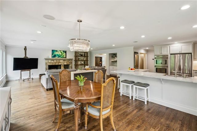 2766 Ridgemore Road NW, Atlanta, GA 30318