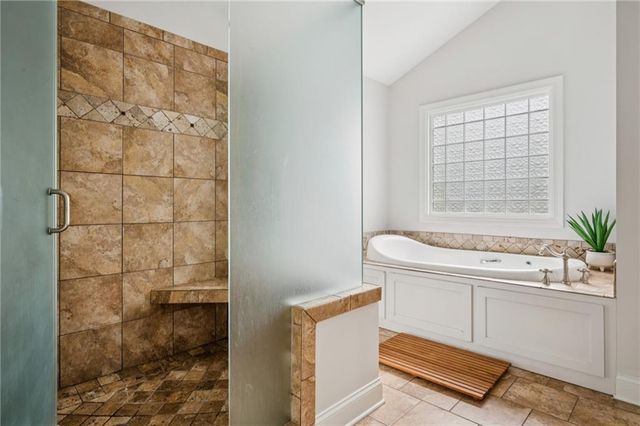2766 Ridgemore Road NW, Atlanta, GA 30318