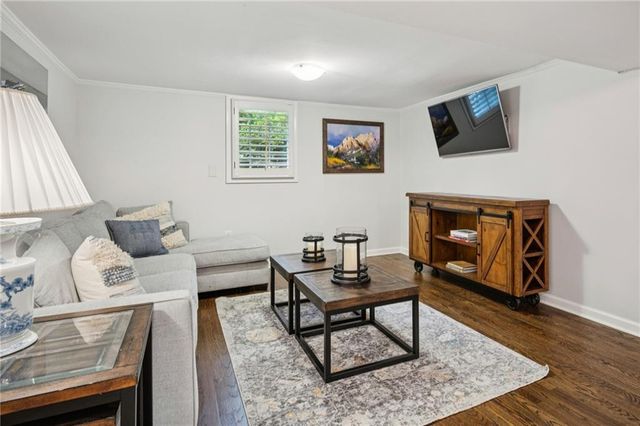 2766 Ridgemore Road NW, Atlanta, GA 30318