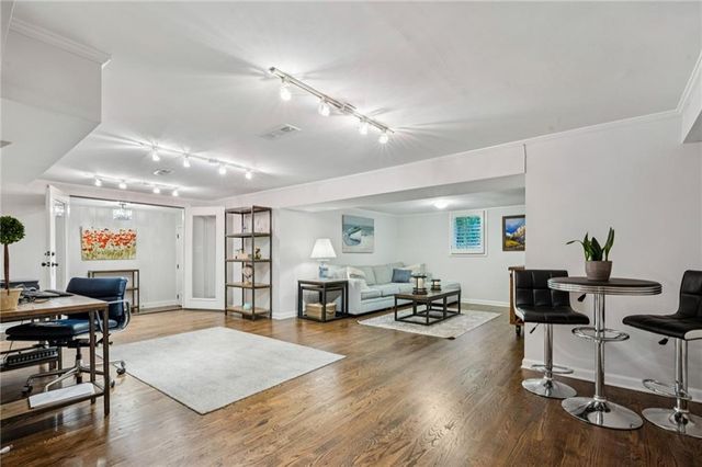 2766 Ridgemore Road NW, Atlanta, GA 30318