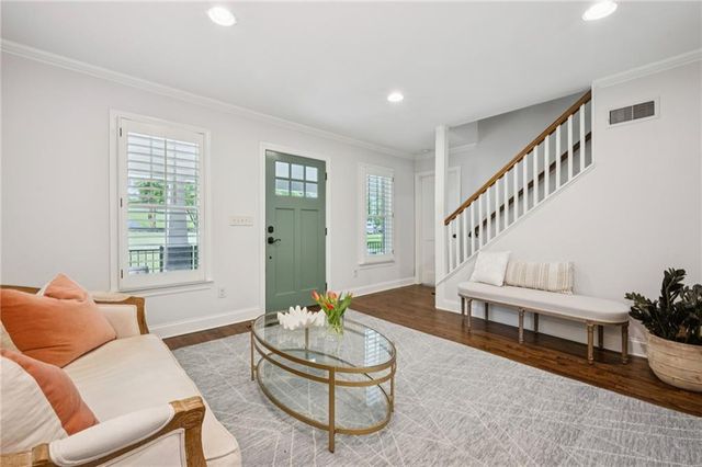 2766 Ridgemore Road NW, Atlanta, GA 30318