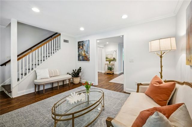 2766 Ridgemore Road NW, Atlanta, GA 30318