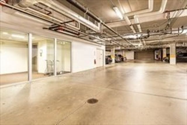 2109 Davenport Ave 2109, Canton, MA 02021
