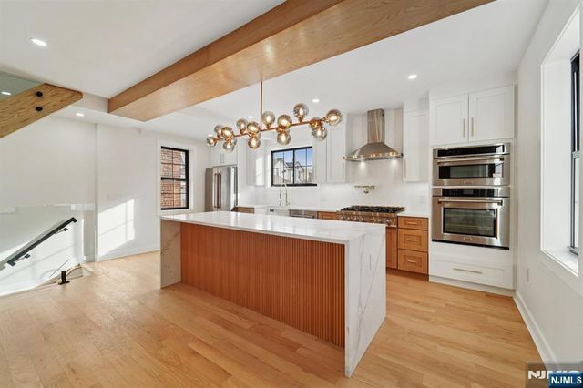 8606 2nd Avenue, North Bergen, NJ 07047