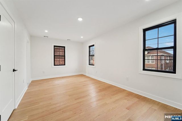 8606 2nd Avenue, North Bergen, NJ 07047