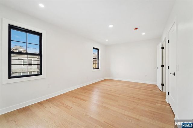 8606 2nd Avenue, North Bergen, NJ 07047