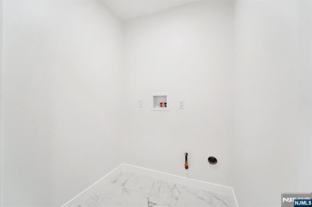 8606 2nd Avenue, North Bergen, NJ 07047