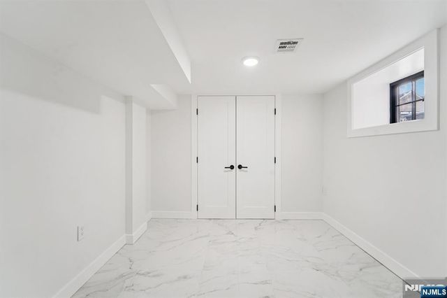 8606 2nd Avenue, North Bergen, NJ 07047