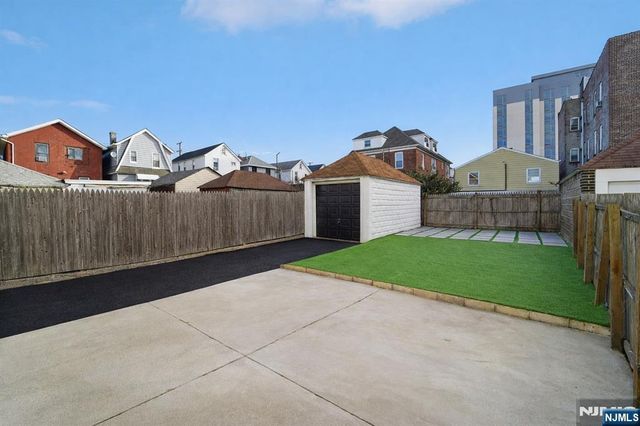 8606 2nd Avenue, North Bergen, NJ 07047