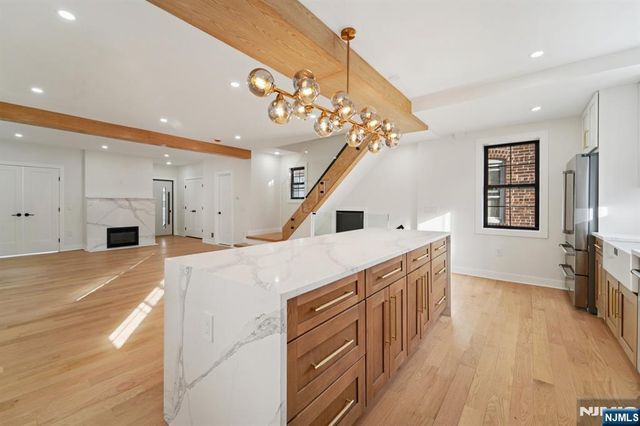 8606 2nd Avenue, North Bergen, NJ 07047