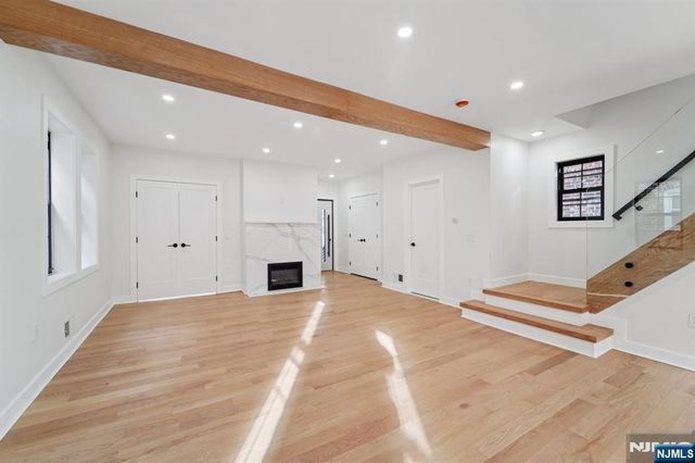 8606 2nd Avenue, North Bergen, NJ 07047