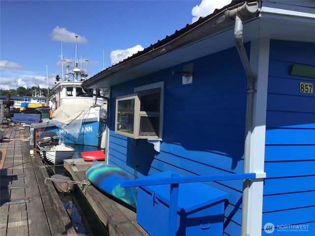 624 W Ewing Street, Seattle, WA 98119