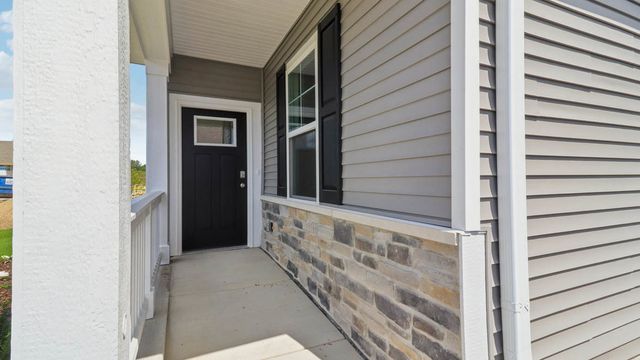 2431 Glacier Street, Pingree Grove, IL 60140