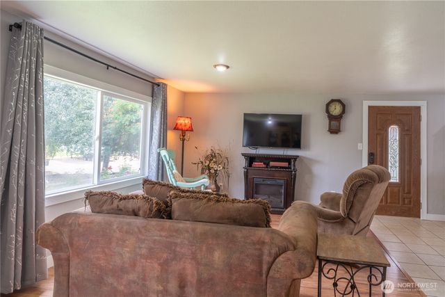 3095 Road E.5 NE, Moses Lake, WA 98837