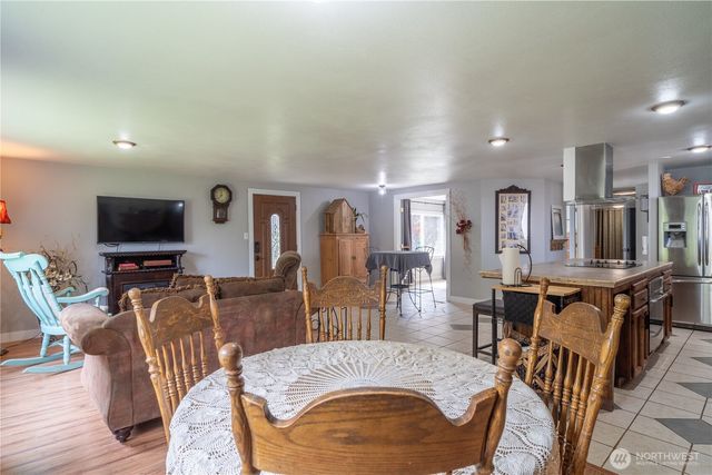 3095 Road E.5 NE, Moses Lake, WA 98837