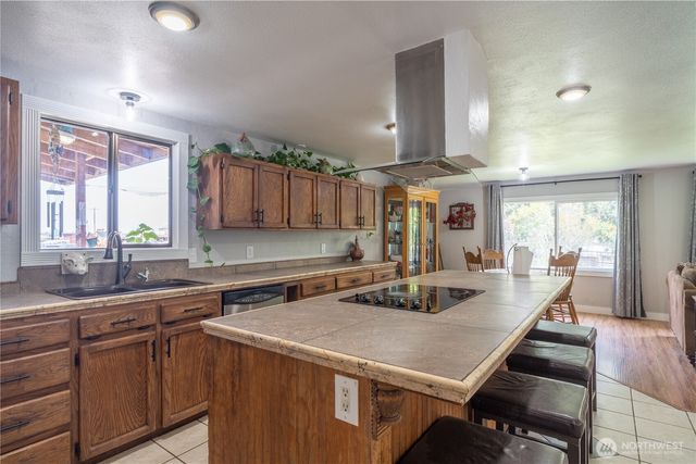 3095 Road E.5 NE, Moses Lake, WA 98837