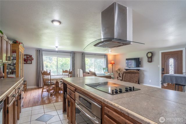 3095 Road E.5 NE, Moses Lake, WA 98837