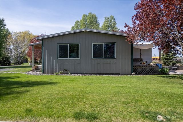 3095 Road E.5 NE, Moses Lake, WA 98837