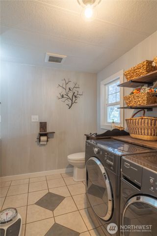 3095 Road E.5 NE, Moses Lake, WA 98837