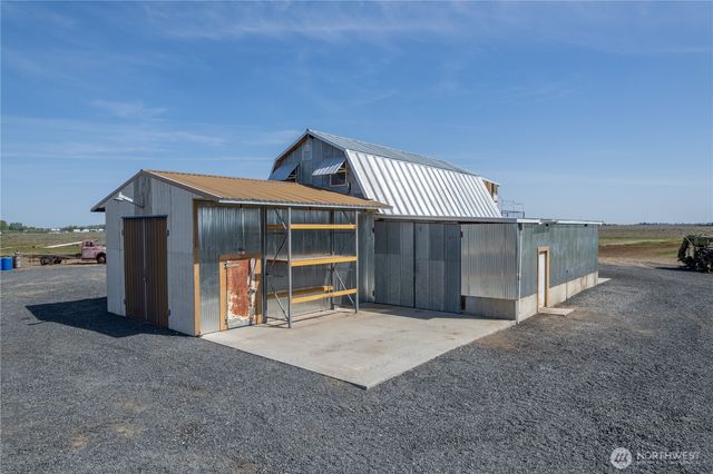 3095 Road E.5 NE, Moses Lake, WA 98837